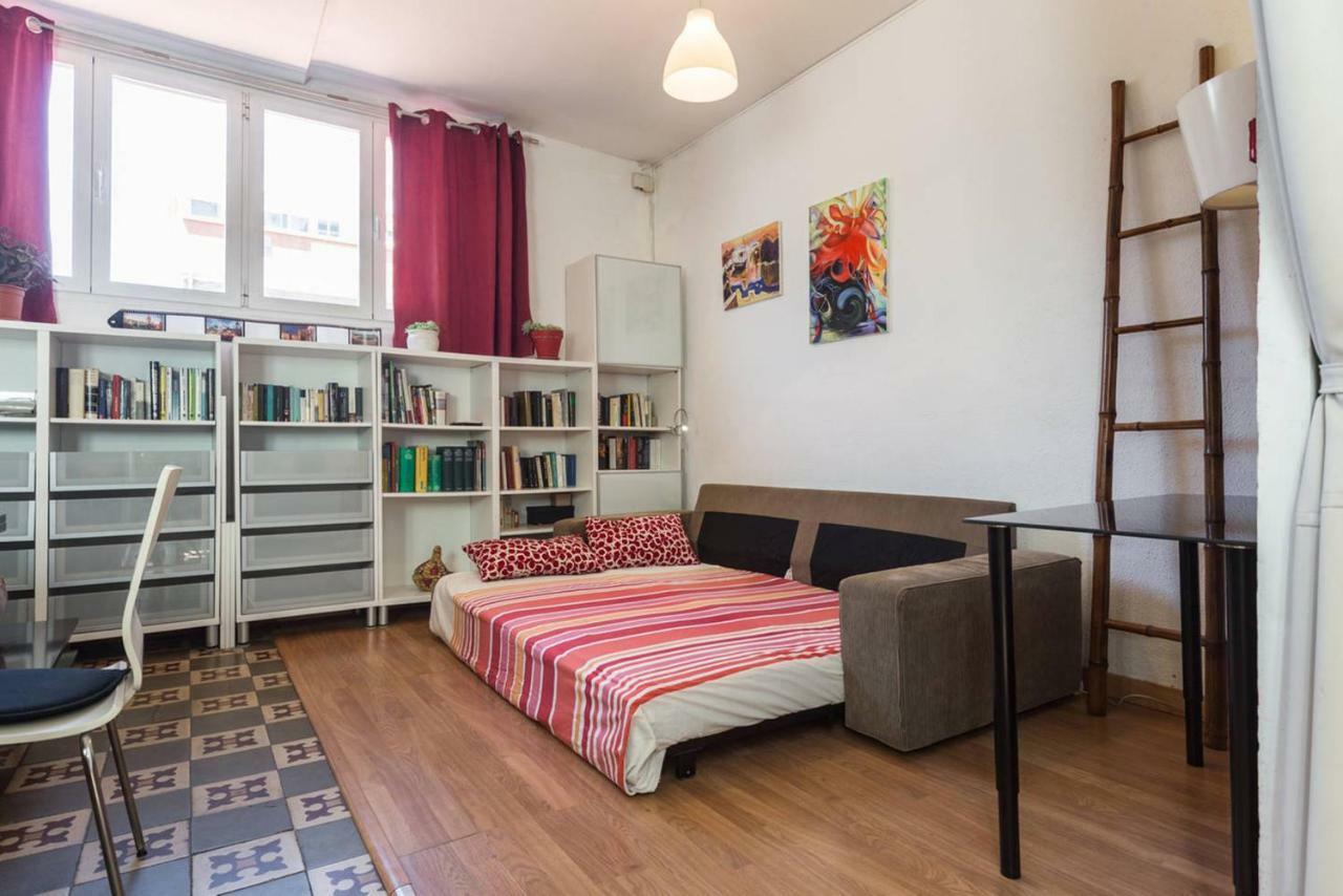 Apartamento Arrendamiento De Temporada En Ruzafa Valencia Exterior foto